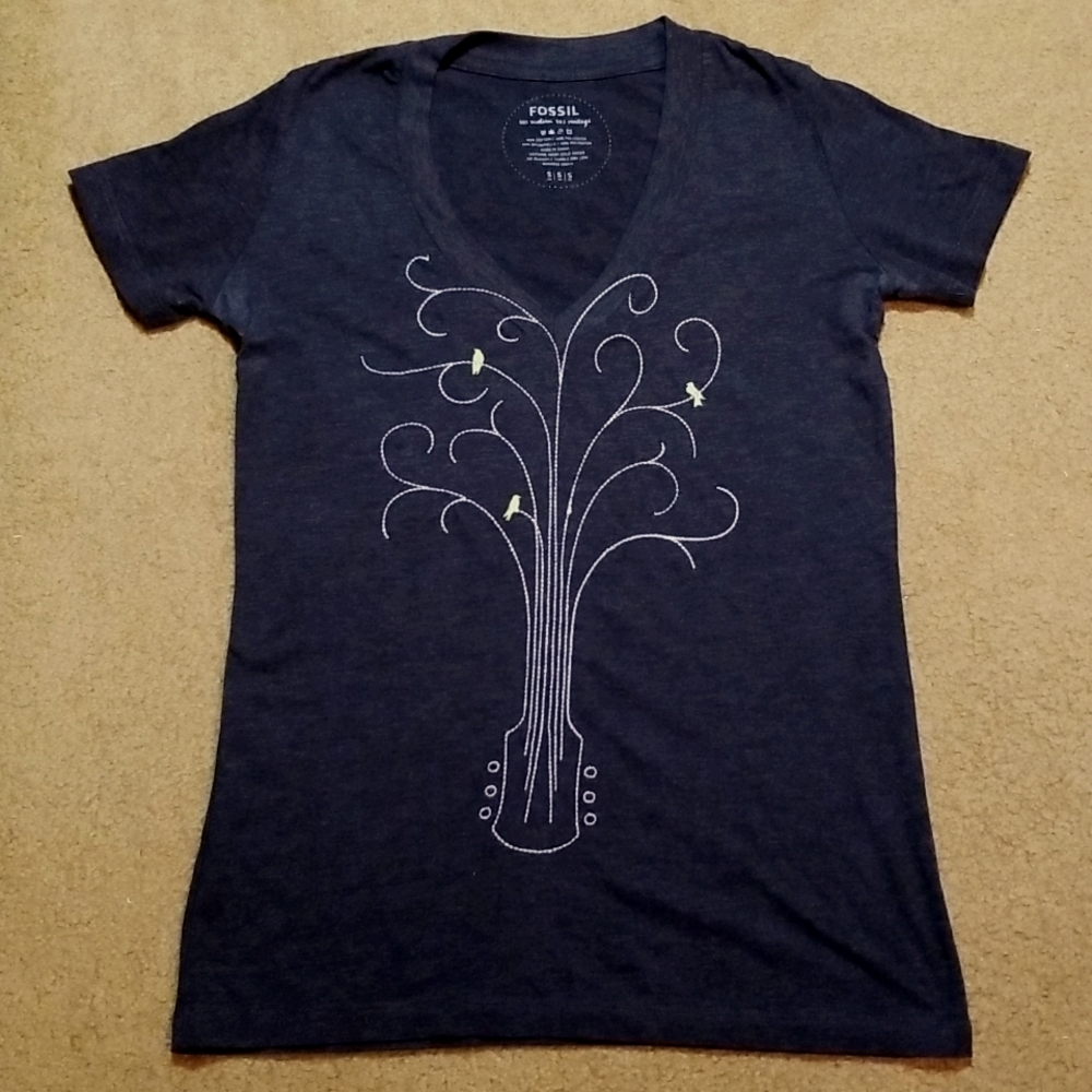 Unique Fossil tee shirt